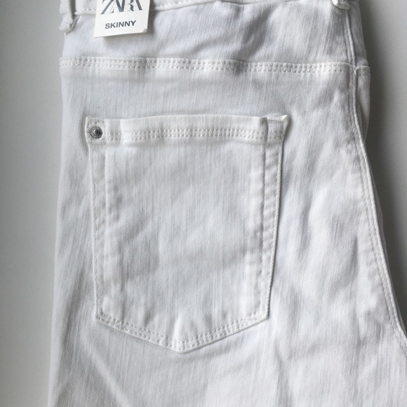 White Jeans - Picture 6 of 7